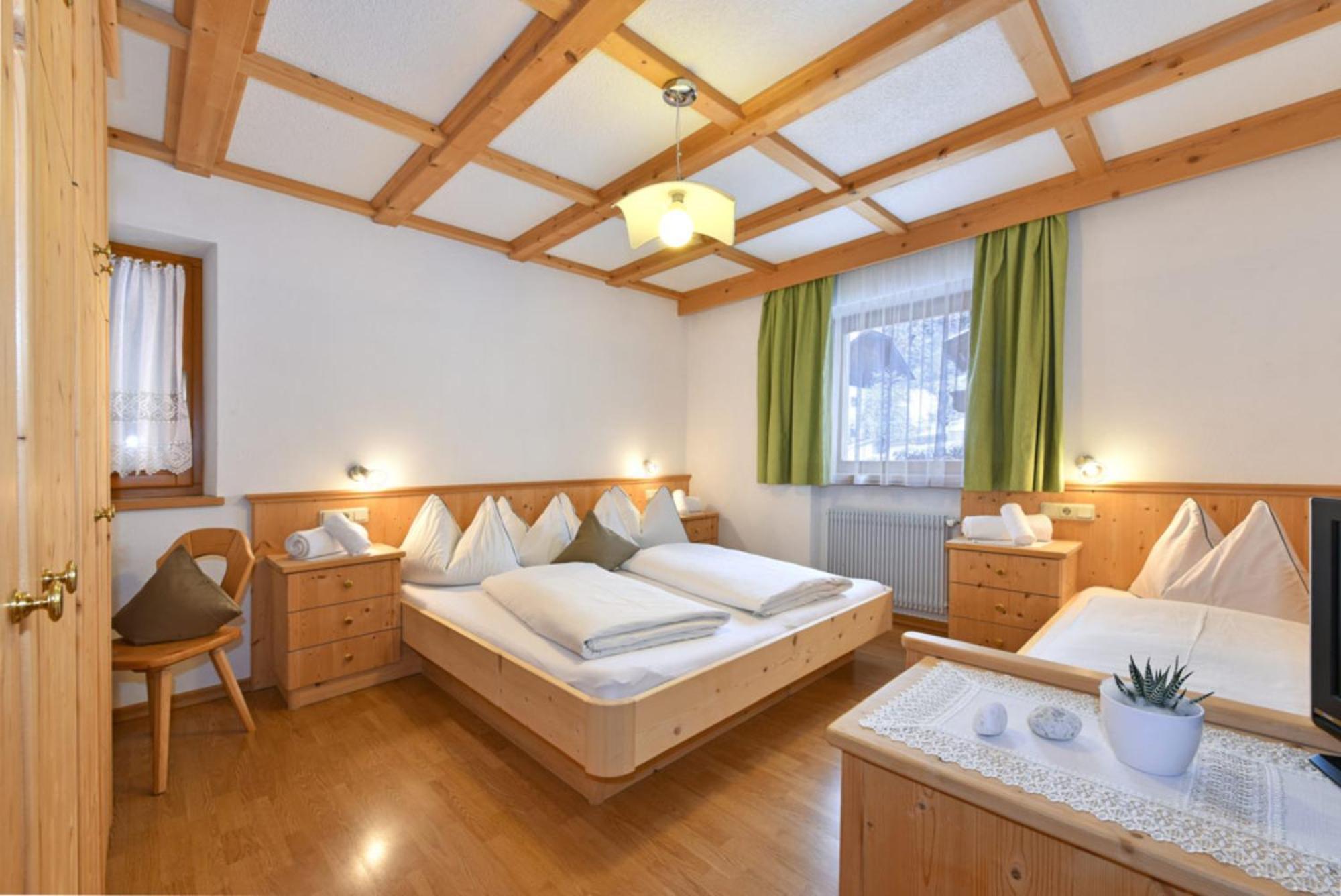 Obergasserhof Rodengo Pokoj fotografie